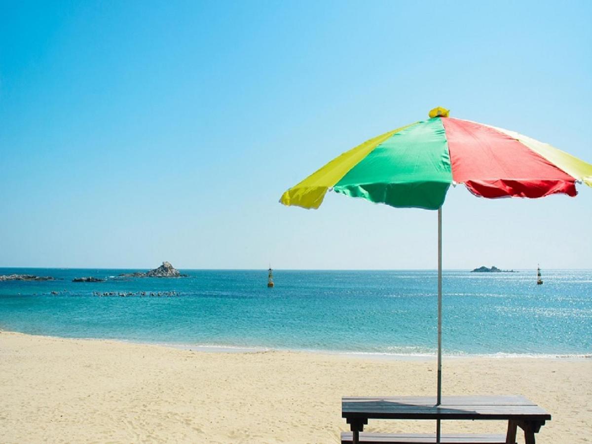 Seaside Minbak